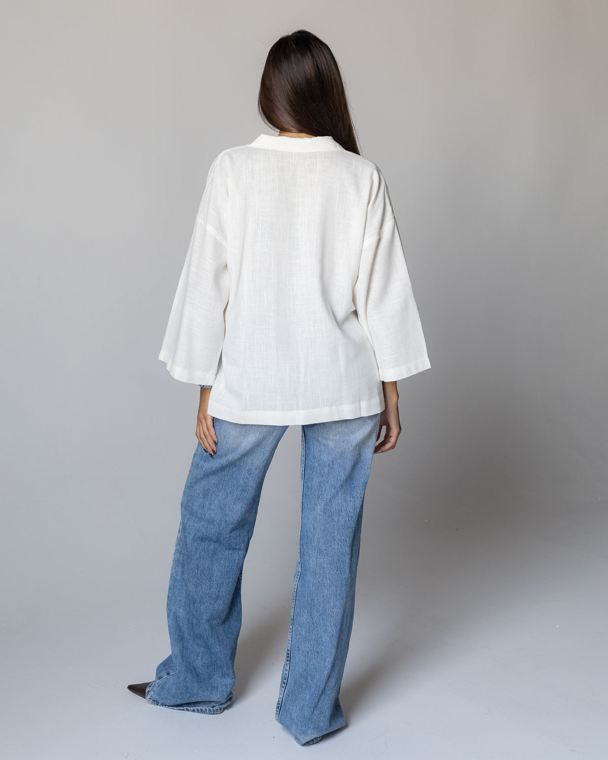 THE Linen Blouse