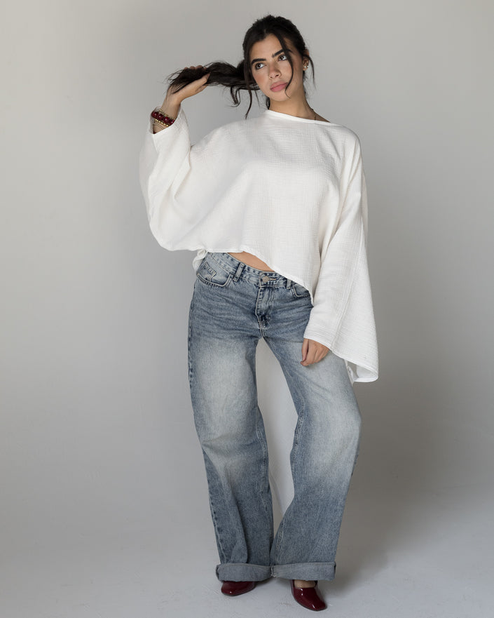 White Flow Top