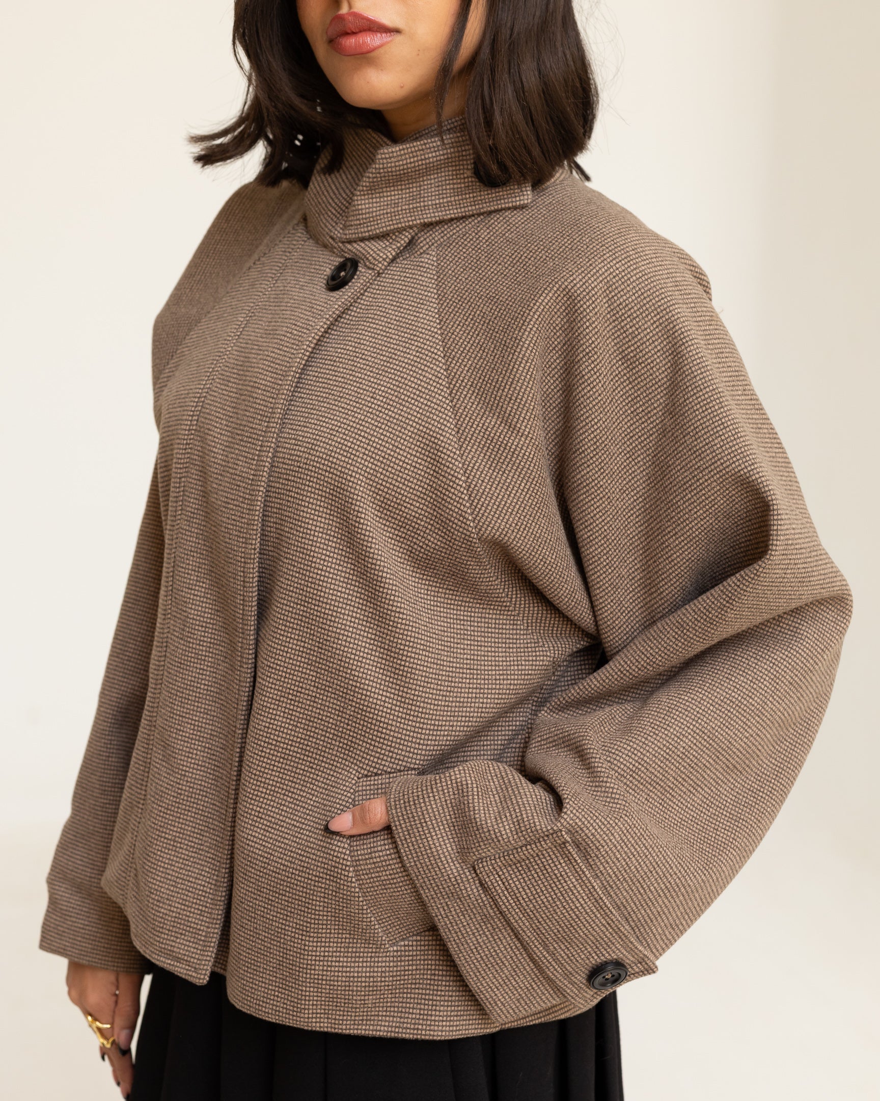 Sand Funnel Neck Jacket