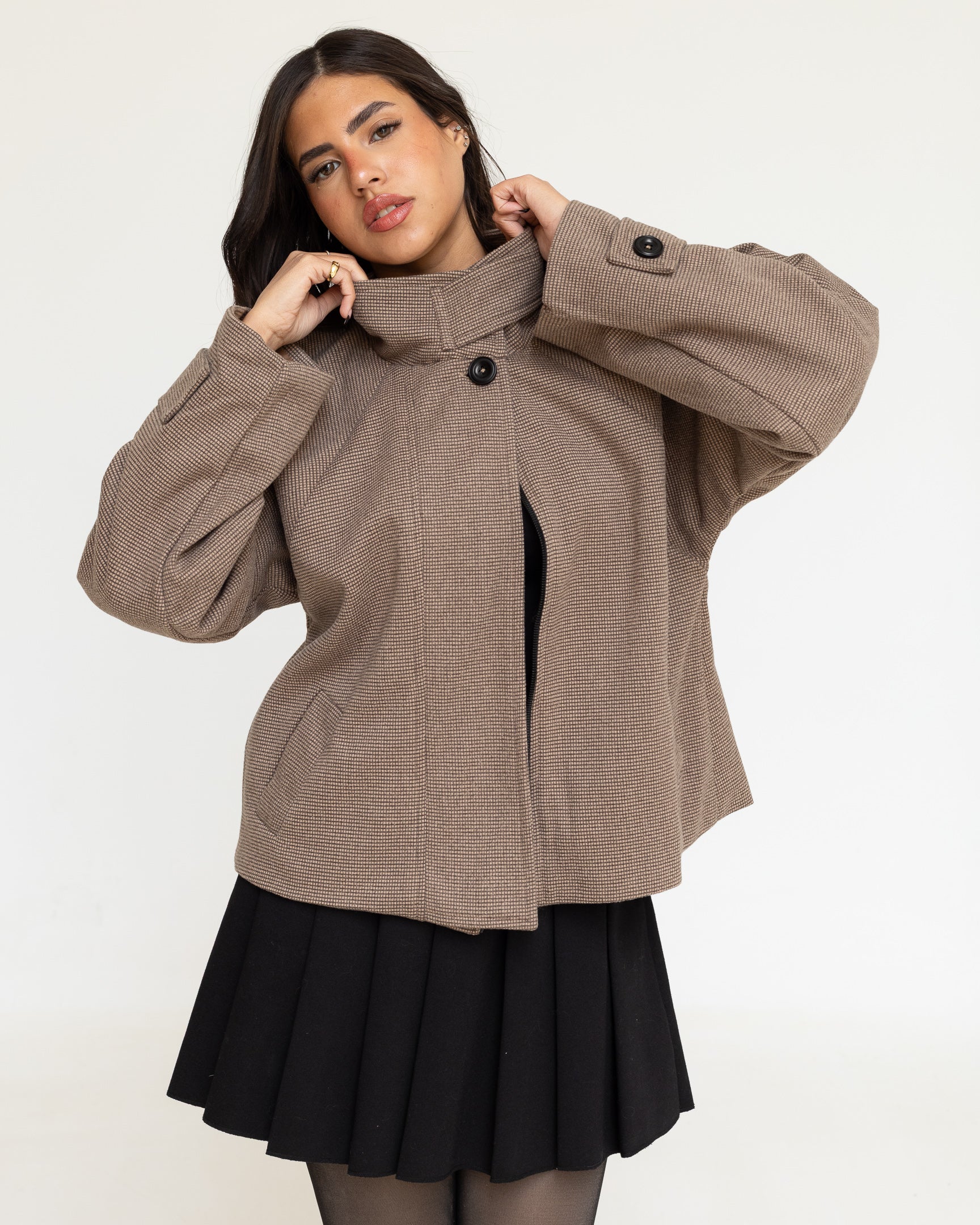 Sand Funnel Neck Jacket