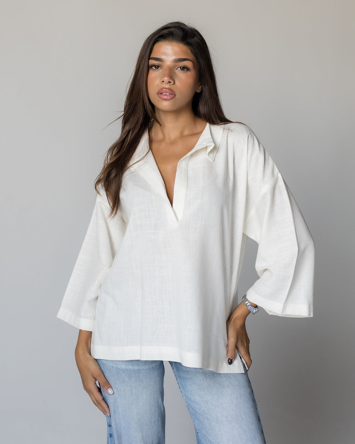 THE Linen Blouse